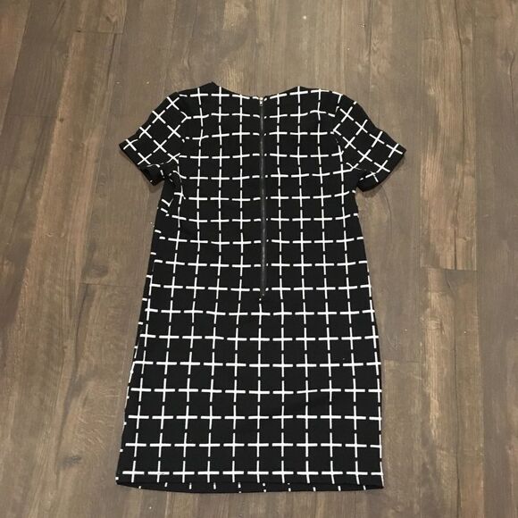 Romeo and Juliet Couture retro minidress - Picture 2 of 2